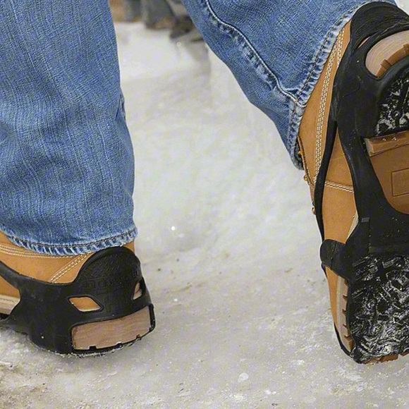 Due North•Spiked Snow & Ice Traction Aid - Picture 5 of 9